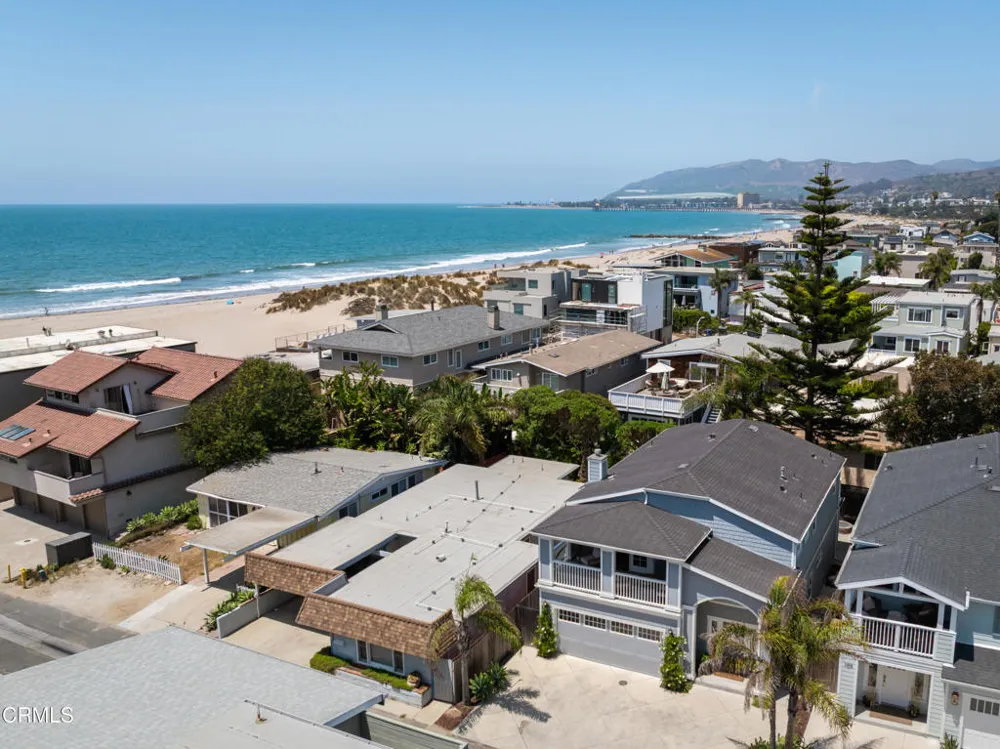 1111 Dover Lane Ventura, CA 93001