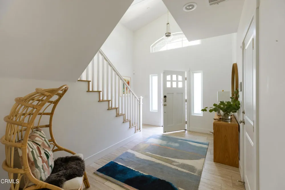 1111 Dover Lane Ventura, CA 93001