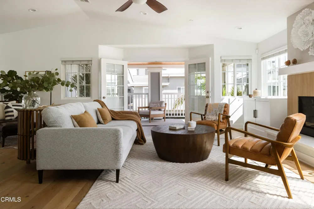 1111 Dover Lane Ventura, CA 93001