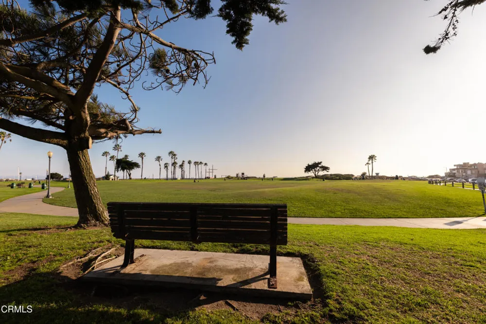 1111 Dover Lane Ventura, CA 93001