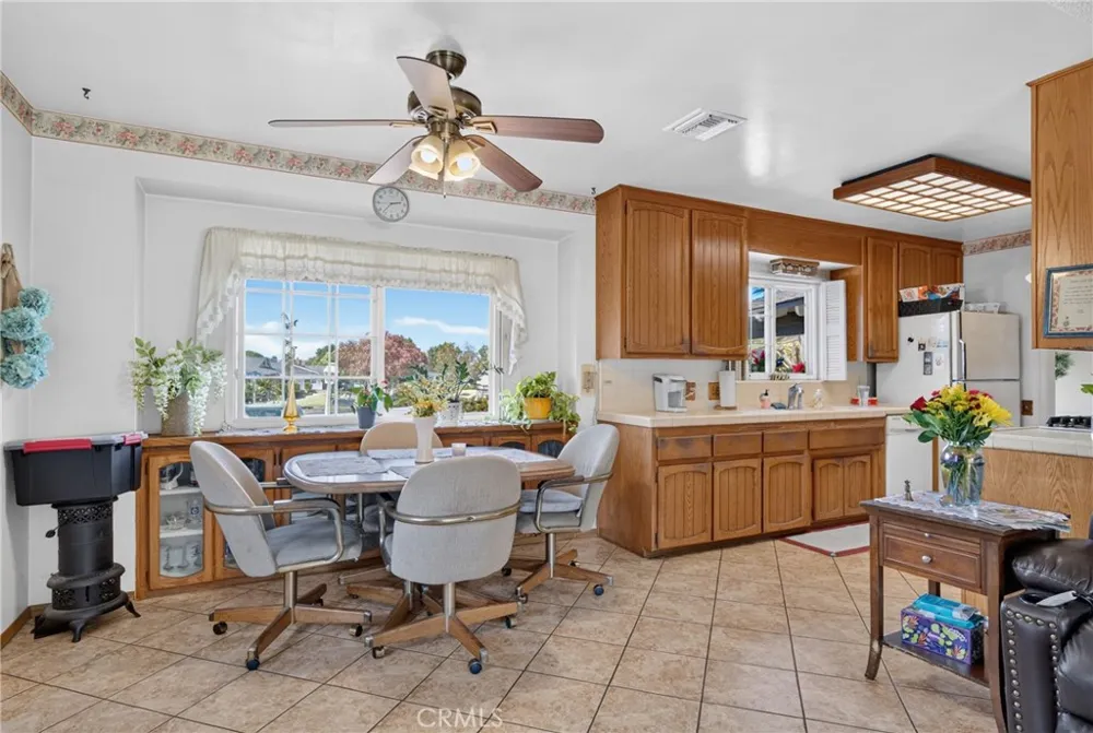 130 Wagonwheel Road Glendora, CA 91741