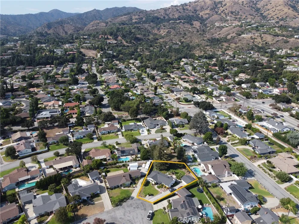 130 Wagonwheel Road Glendora, CA 91741