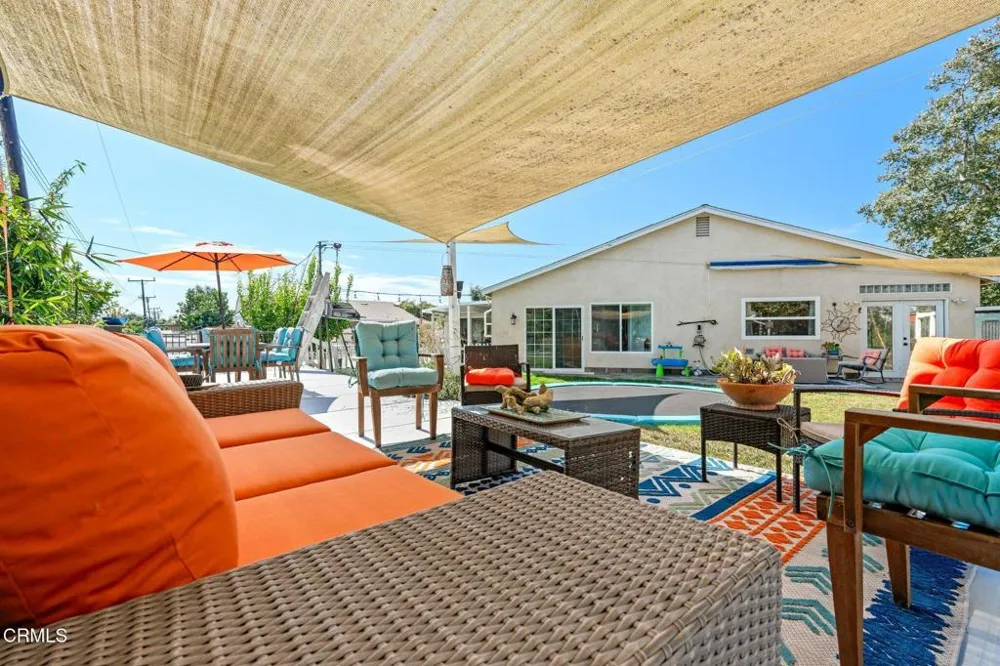 6994 Swan Street Ventura, CA 93003
