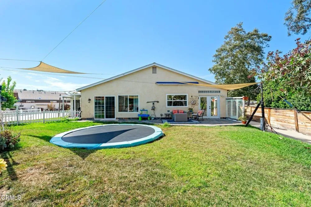 6994 Swan Street Ventura, CA 93003