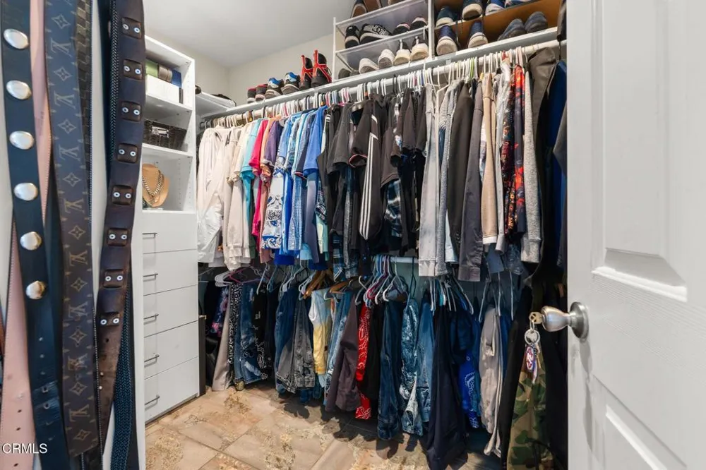 6994 Swan Street Ventura, CA 93003