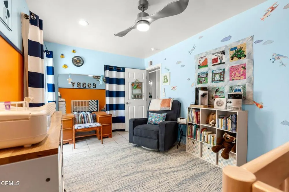 6994 Swan Street Ventura, CA 93003
