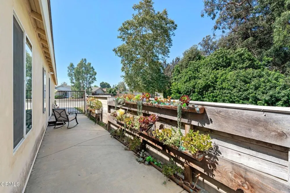 6994 Swan Street Ventura, CA 93003