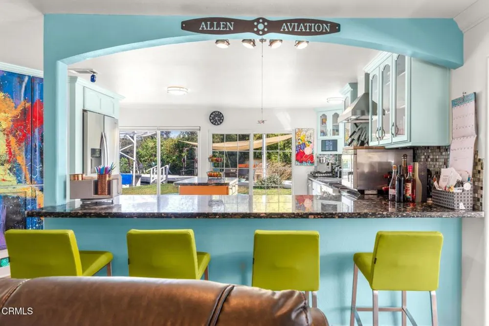6994 Swan Street Ventura, CA 93003