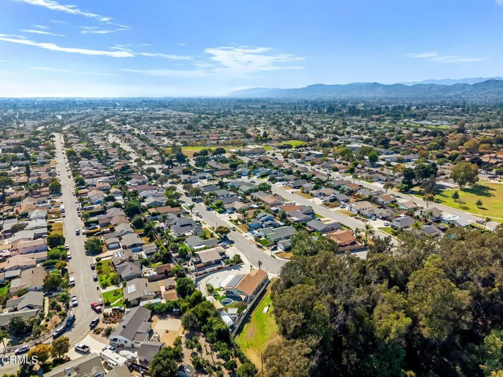 6994 Swan Street Ventura, CA 93003