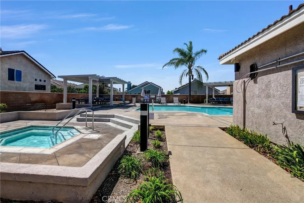 2443 Haven Ridge Pomona, CA 91767