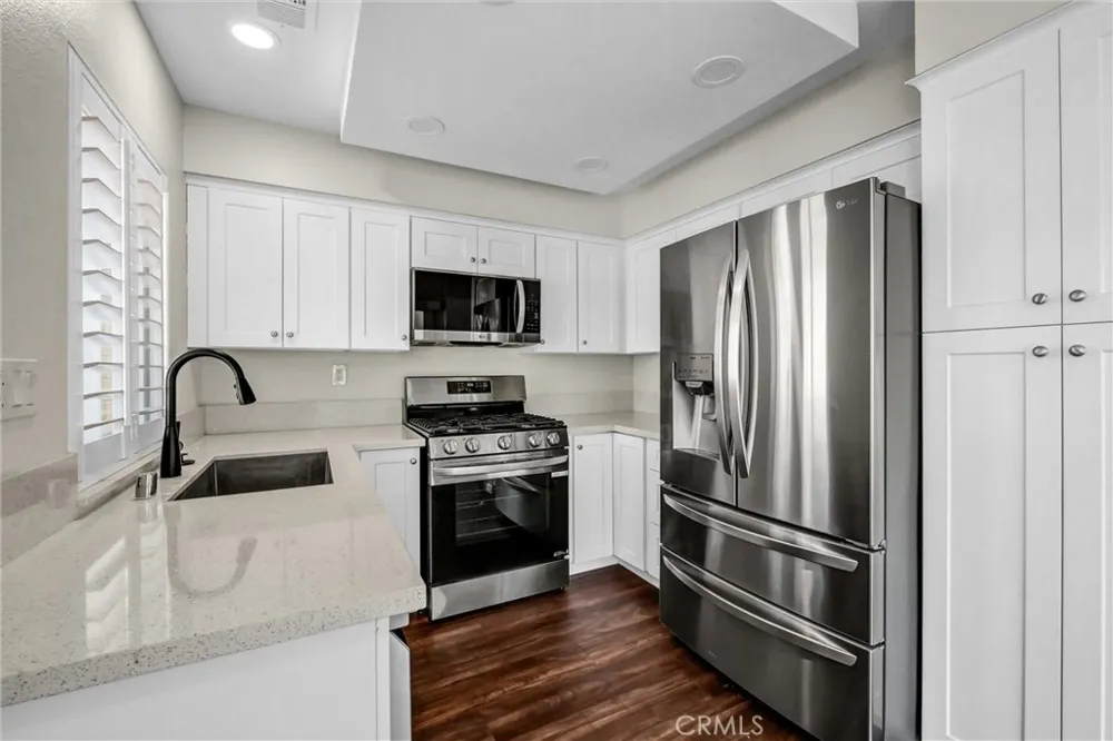 2443 Haven Ridge Pomona, CA 91767