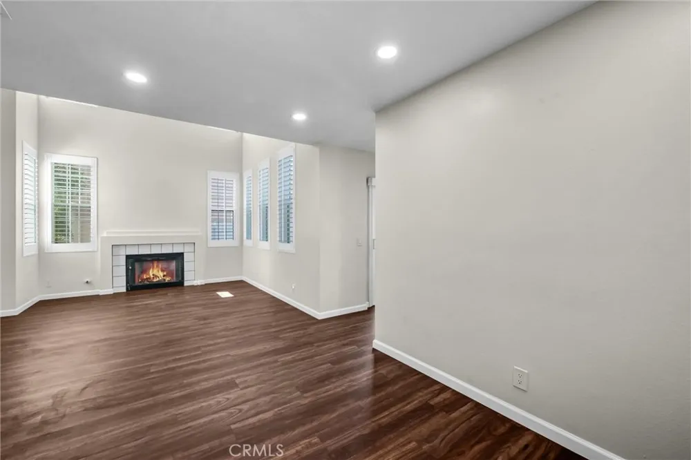 2443 Haven Ridge Pomona, CA 91767