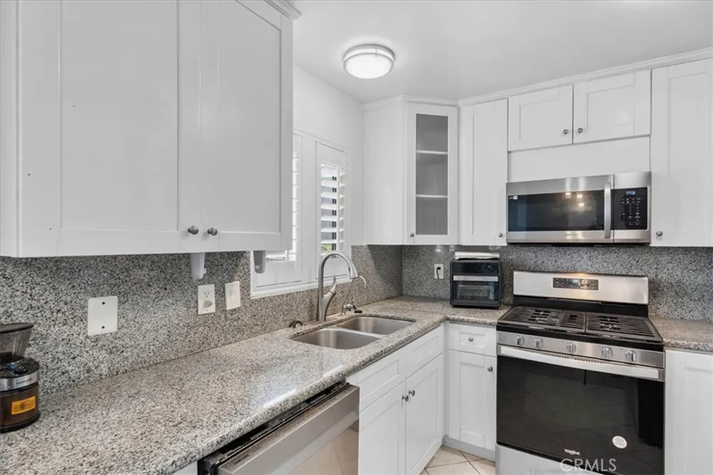 4336 Walnut #E Baldwin Park, CA 91706