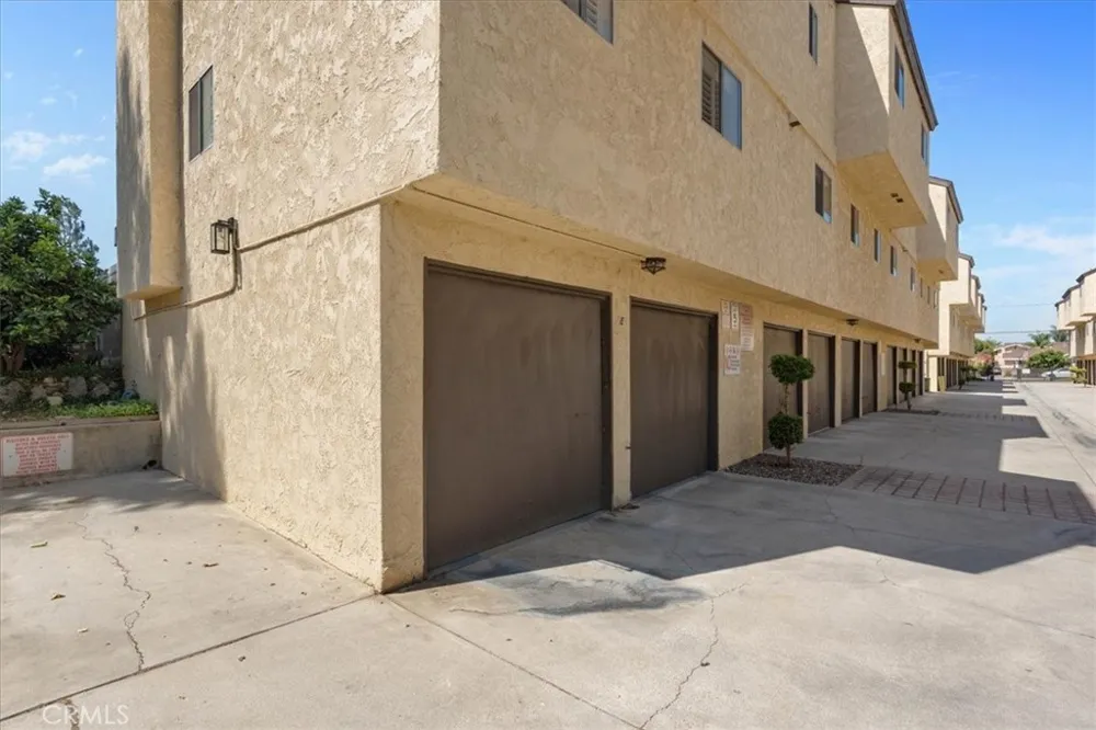 4336 Walnut #E Baldwin Park, CA 91706