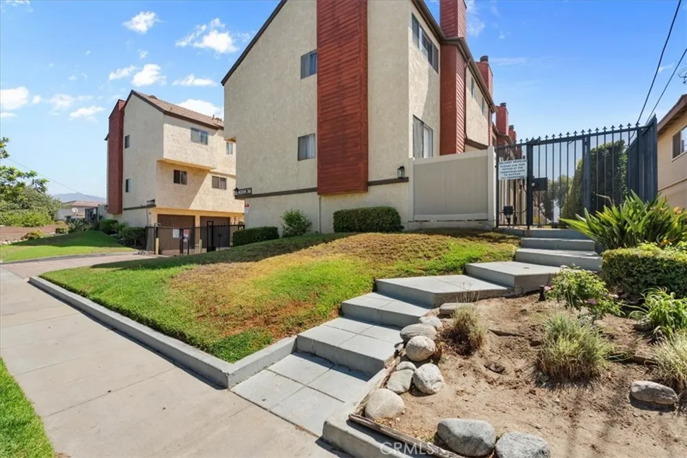 4336 Walnut #E Baldwin Park, CA 91706