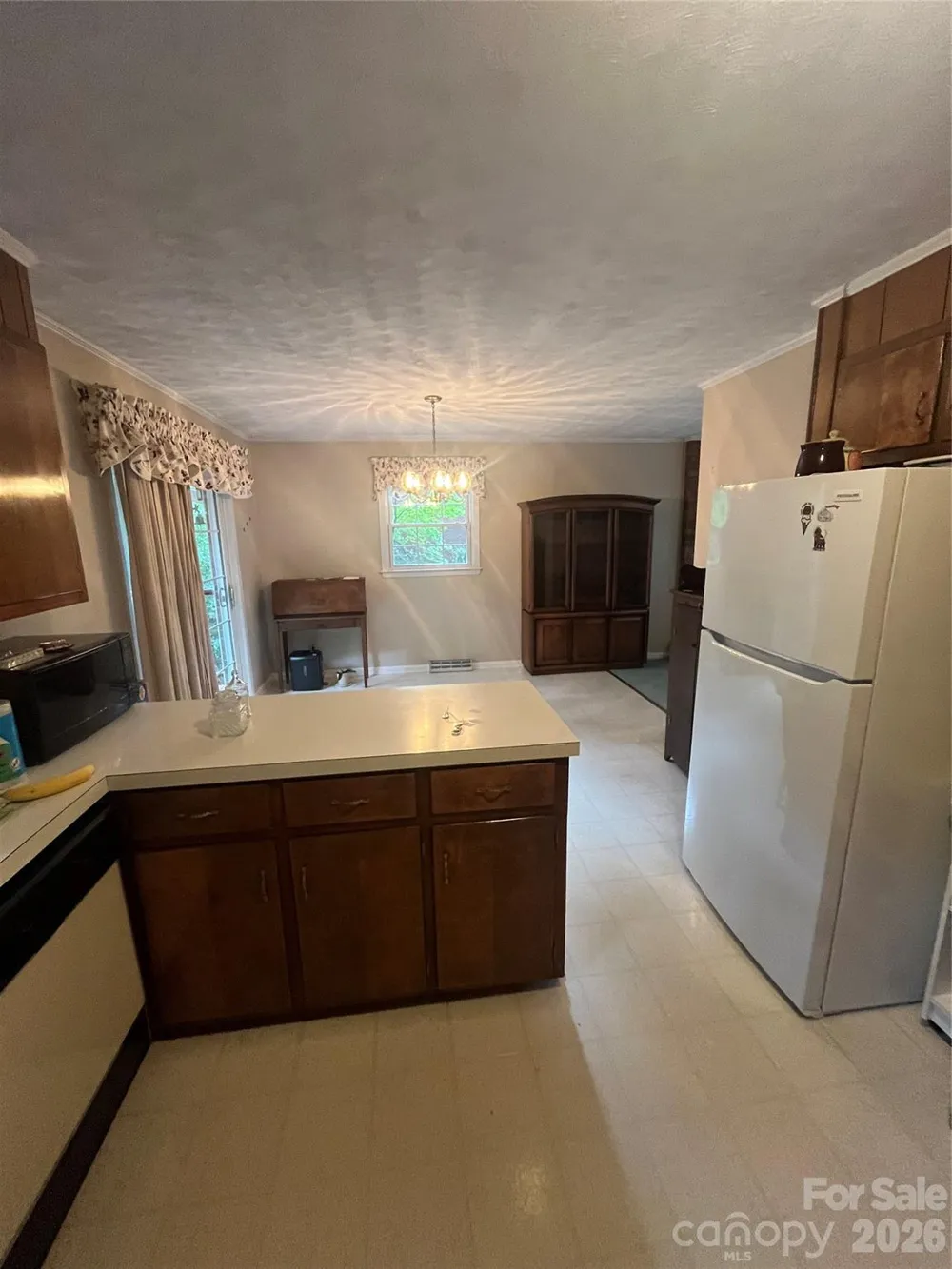 511 Crestview Drive Albemarle, NC 28001