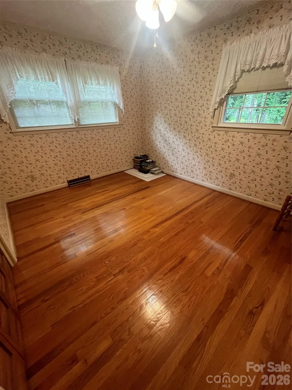 511 Crestview Drive Albemarle, NC 28001