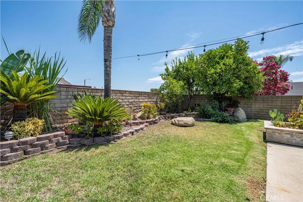 1830 Vail Way Upland, CA 91784