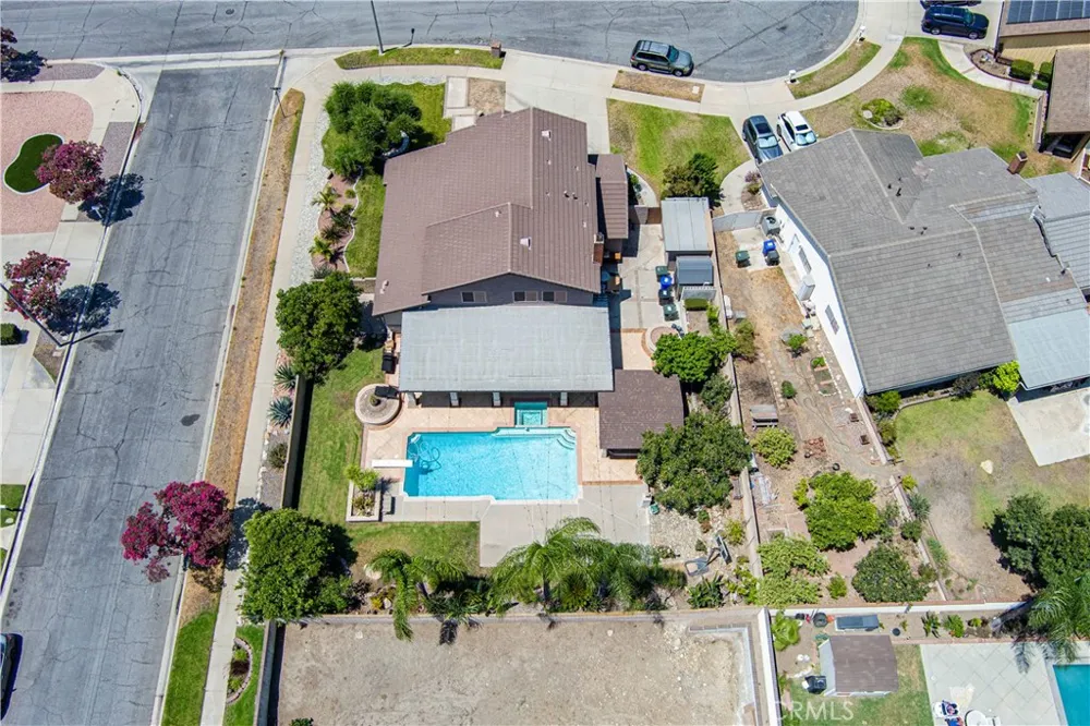 1830 Vail Way Upland, CA 91784