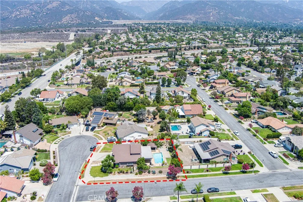 1830 Vail Way Upland, CA 91784