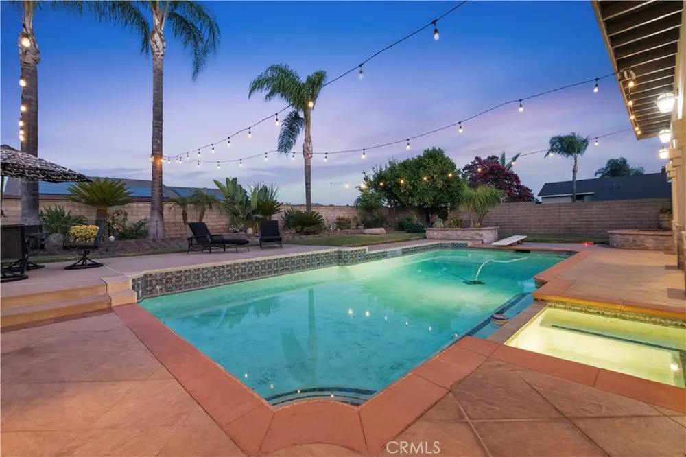 1830 Vail Way Upland, CA 91784