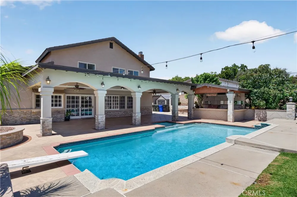 1830 Vail Way Upland, CA 91784