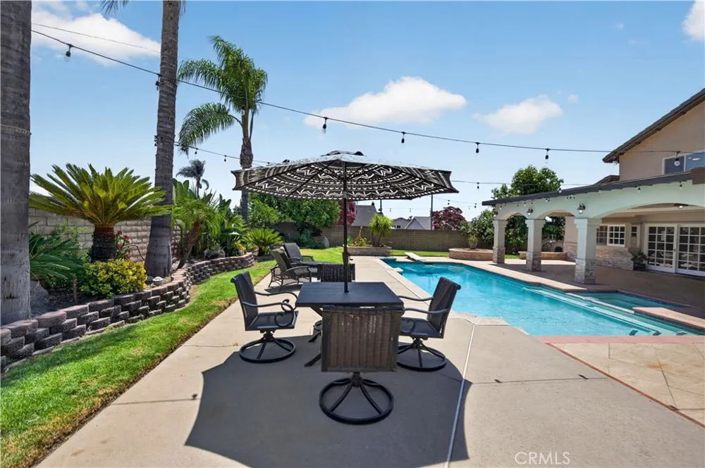 1830 Vail Way Upland, CA 91784