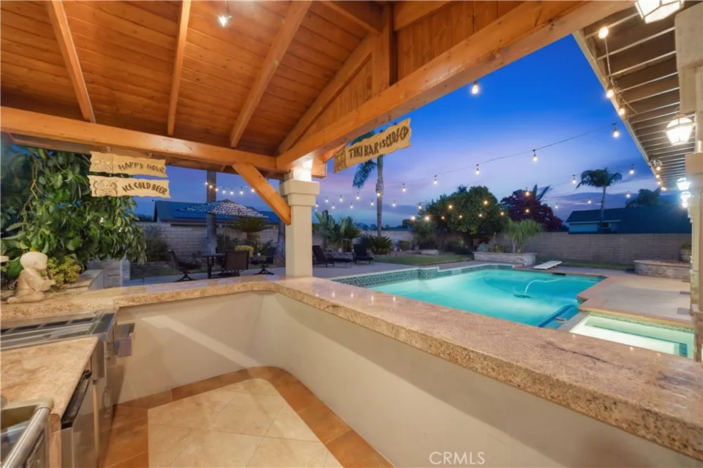 1830 Vail Way Upland, CA 91784