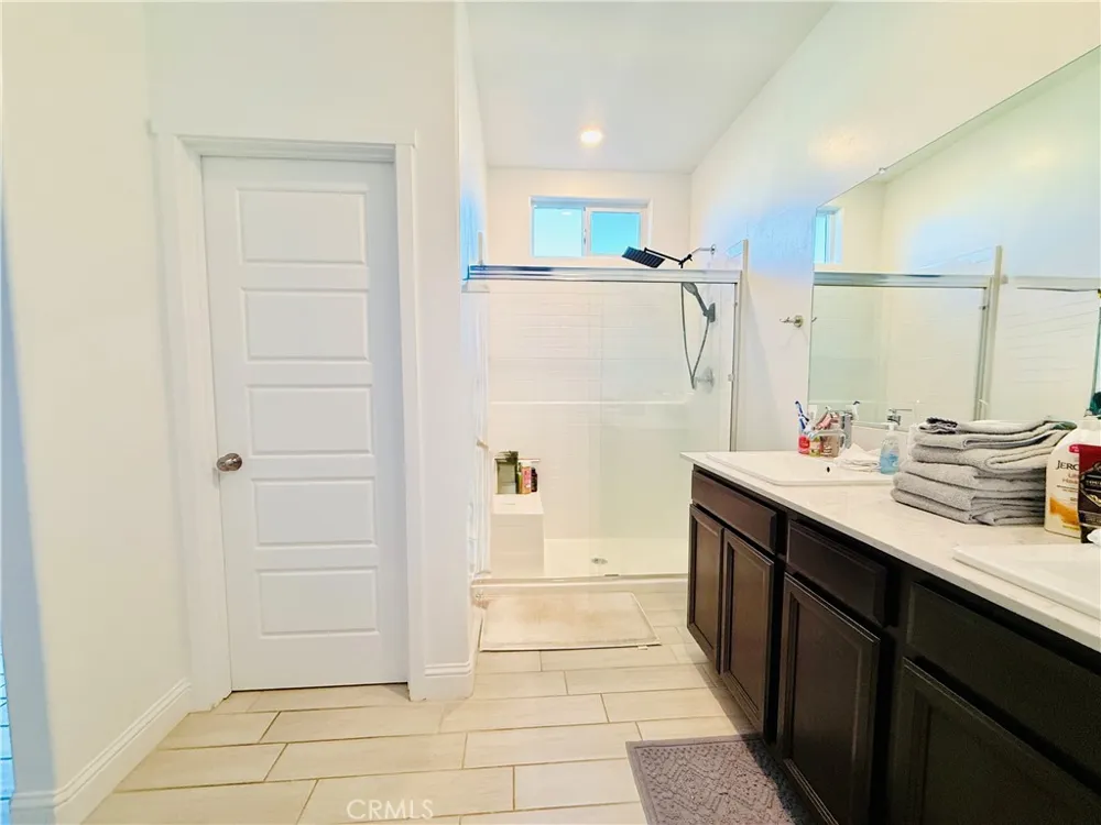 9705 Cotton Creek Shafter, CA 93263