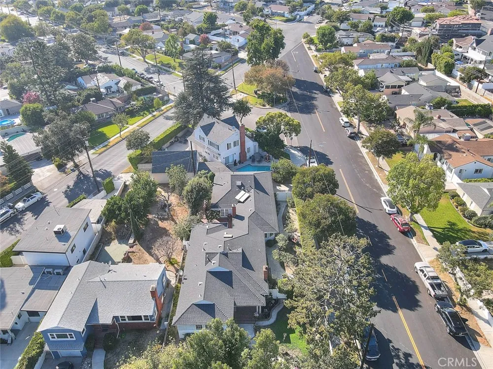 537 Jamestown Burbank, CA 91504