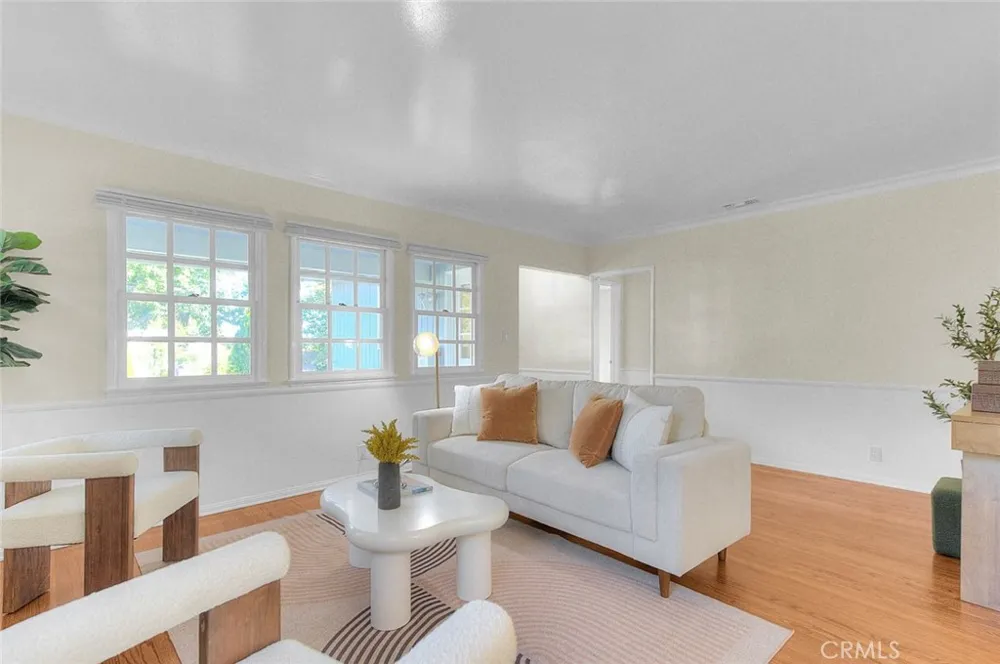 537 Jamestown Burbank, CA 91504