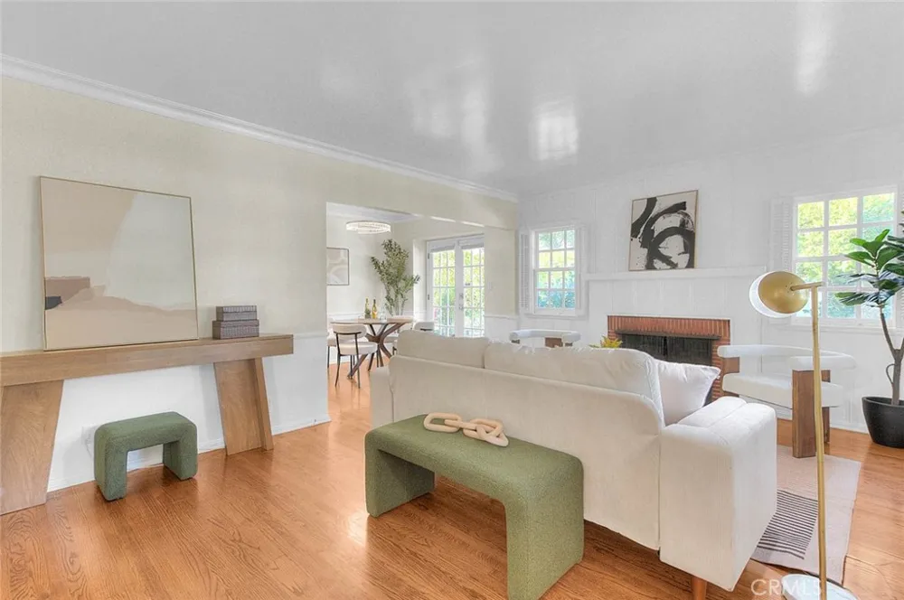 537 Jamestown Burbank, CA 91504