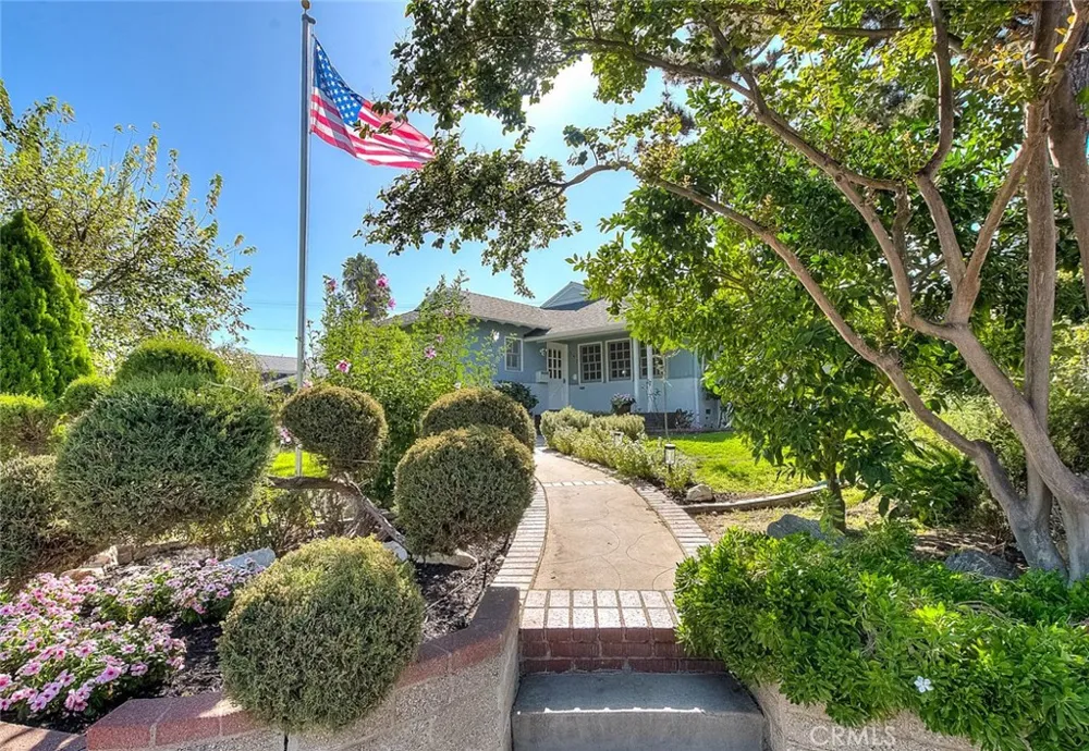 537 Jamestown Burbank, CA 91504