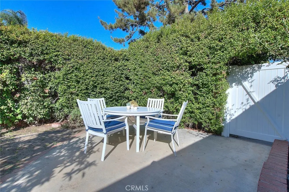 537 Jamestown Burbank, CA 91504