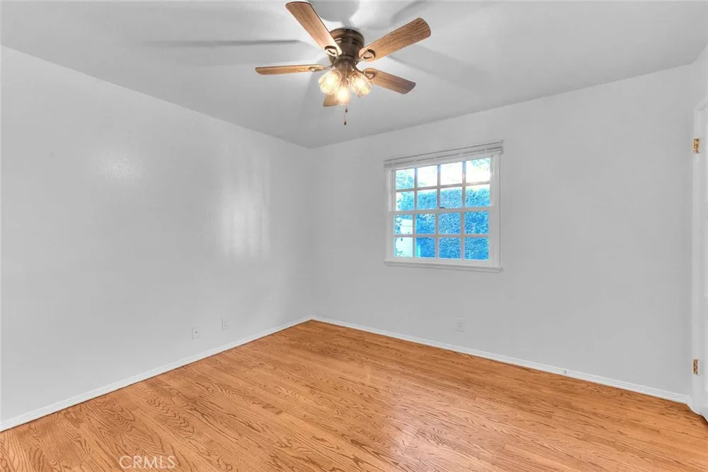 537 Jamestown Burbank, CA 91504