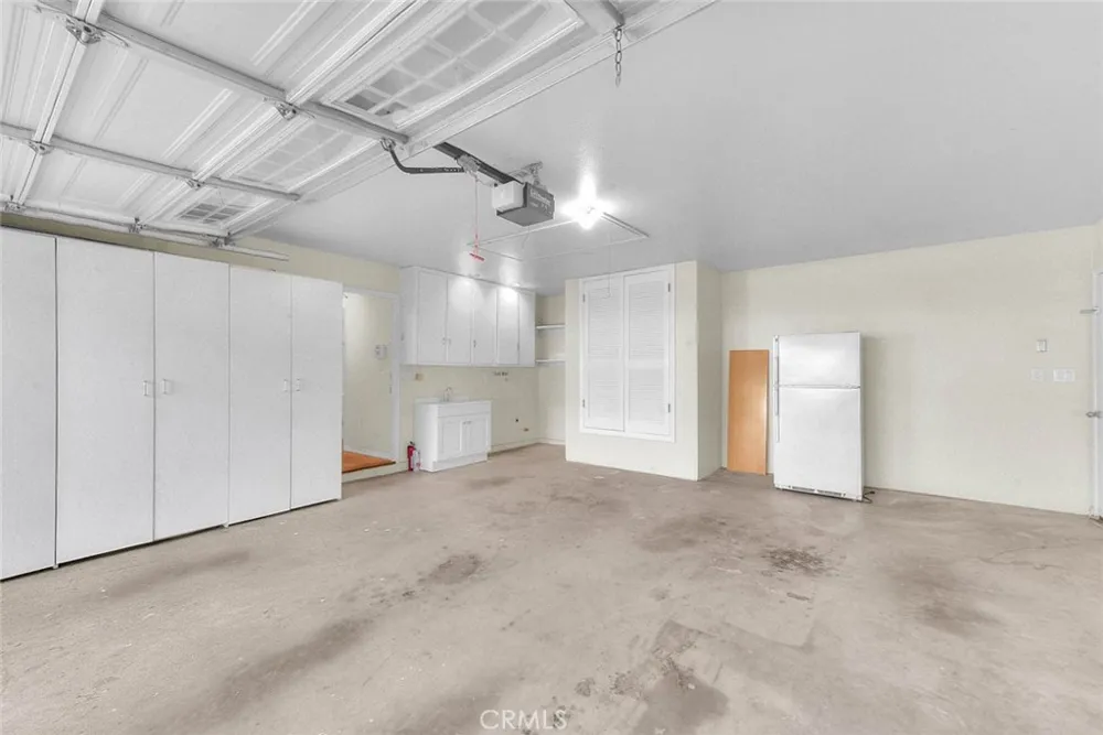 537 Jamestown Burbank, CA 91504