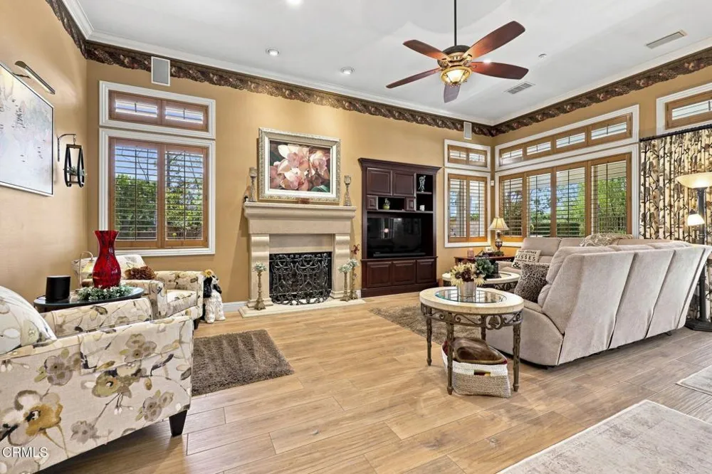 2123 Rambling Rose Drive Camarillo, CA 93012
