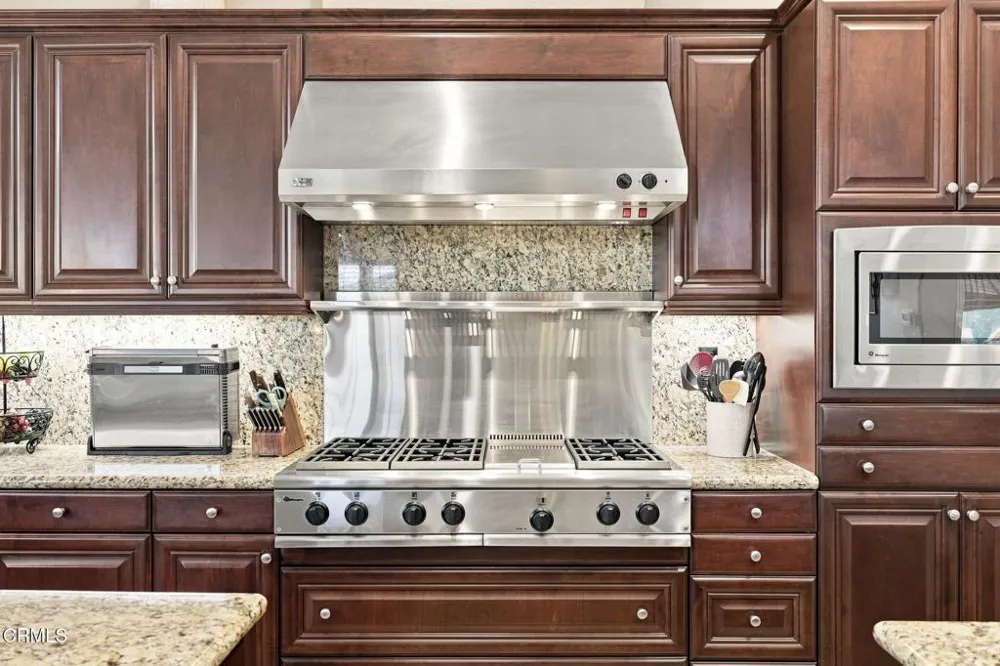2123 Rambling Rose Drive Camarillo, CA 93012