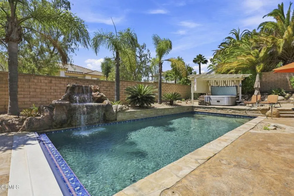 2123 Rambling Rose Drive Camarillo, CA 93012