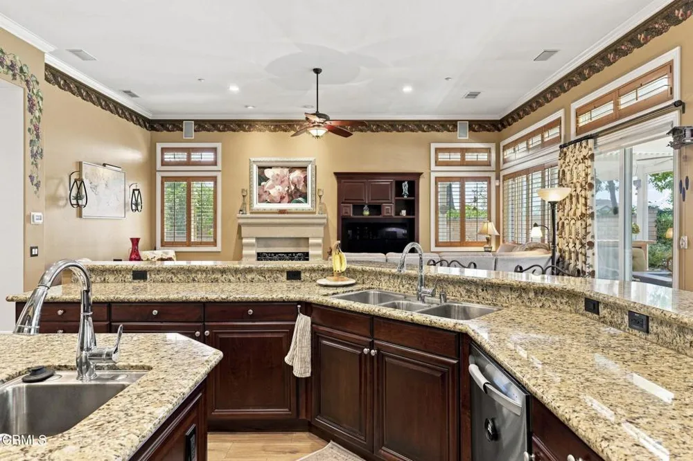 2123 Rambling Rose Drive Camarillo, CA 93012