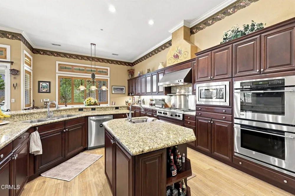 2123 Rambling Rose Drive Camarillo, CA 93012