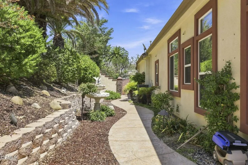 2123 Rambling Rose Drive Camarillo, CA 93012