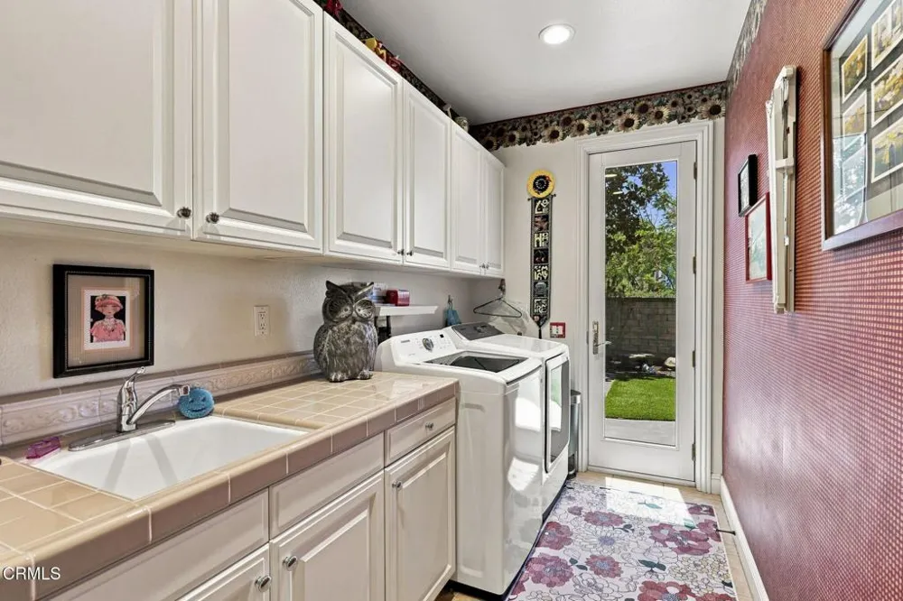 2123 Rambling Rose Drive Camarillo, CA 93012