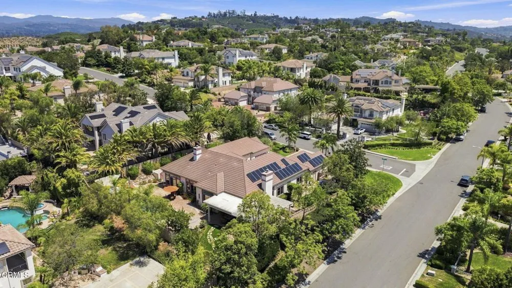 2123 Rambling Rose Drive Camarillo, CA 93012