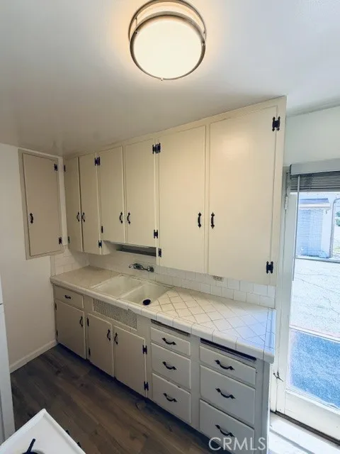 331 S 3rd Arcadia, CA 91006