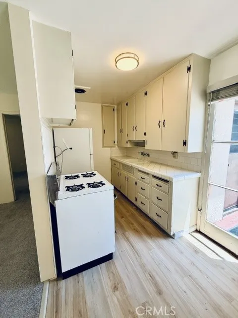 331 S 3rd