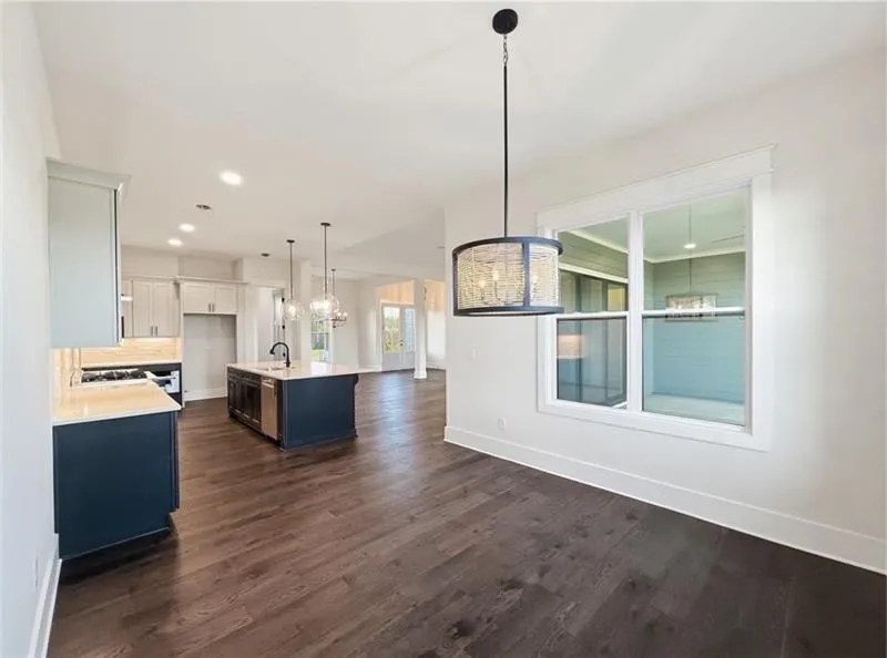 303 Eminence peak Rydal, GA 30171