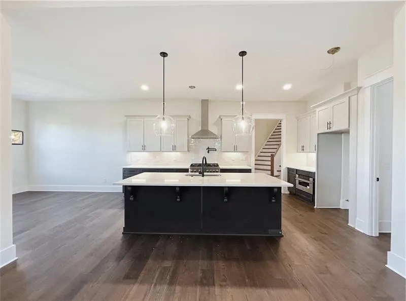 303 Eminence peak Rydal, GA 30171