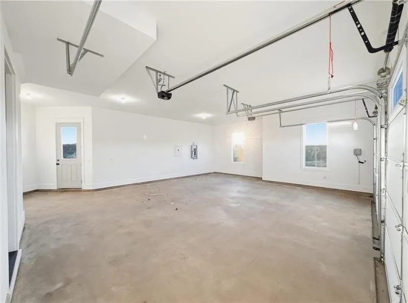 303 Eminence peak Rydal, GA 30171