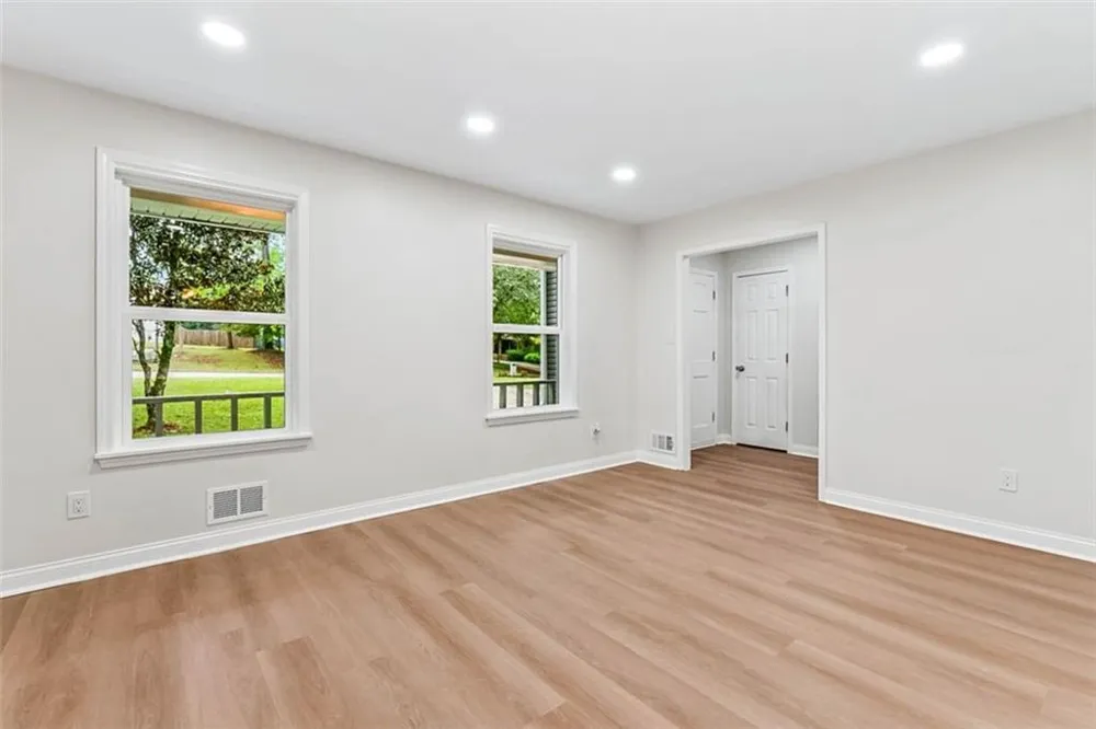 204 Groveland Drive Peachtree City, GA 30269